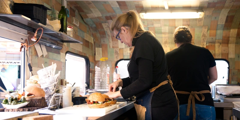 Food Trucks: La Revolución Rodante de la Hostelería Española 1 Food Trucks - Comandator