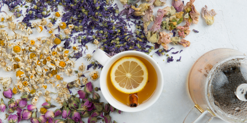 Todo lo que Necesitas Saber sobre los Tipos de Té y Cómo Incorporarlos en Hostelería 2 Comandator - Té - ¿Cómo incluir el té en tu carta de bebidas?