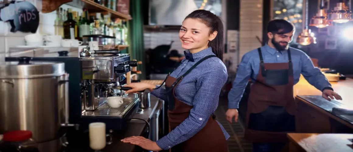 Diferencias entre Barista y Bartender: Especialización, técnicas y perfiles en la hostelería moderna